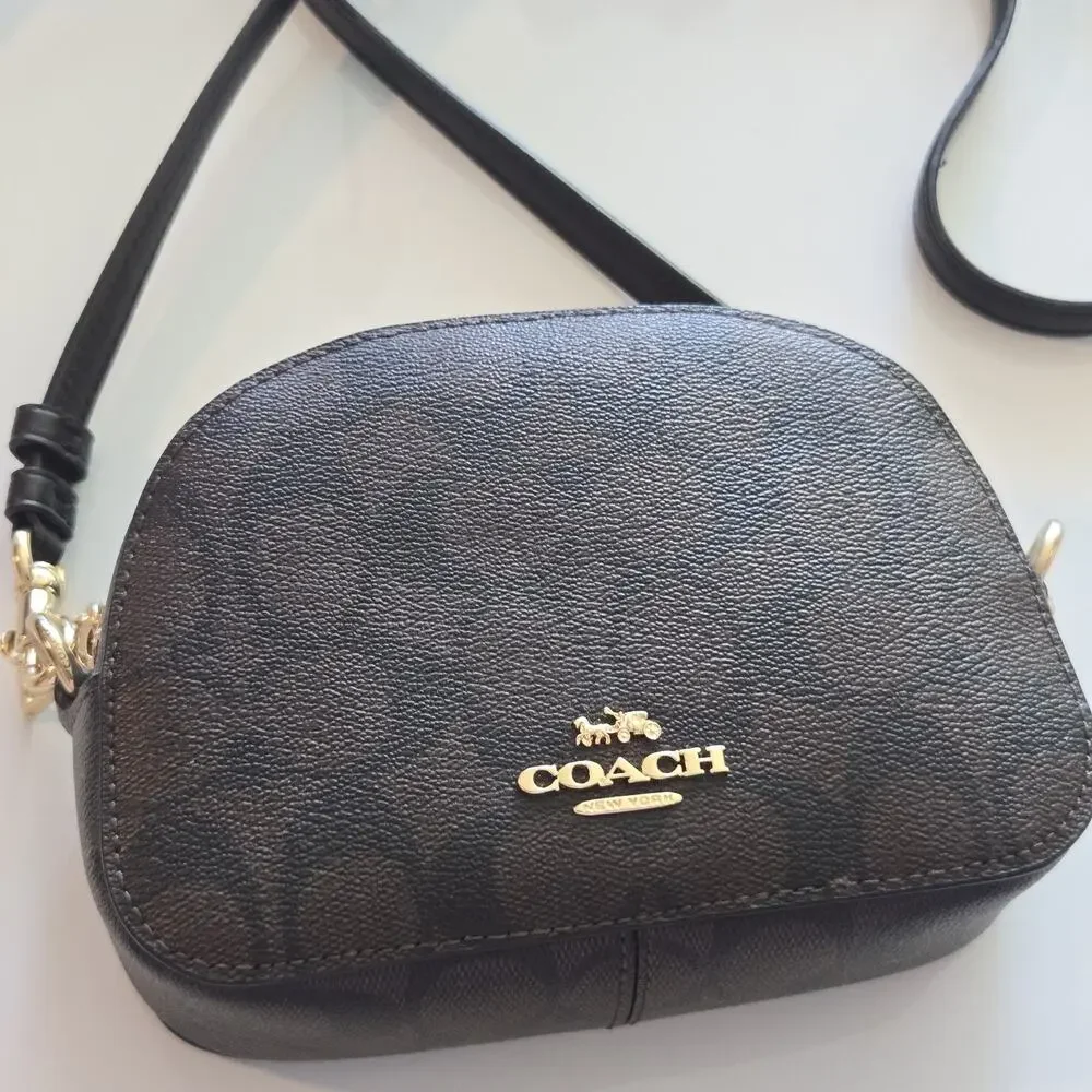 Coach Shoulder Bag Signature Women's Brown Detachable Straps Cosmetic Camera Bag